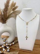 Load image into Gallery viewer, Oval Vingencita Rosary- TriColor