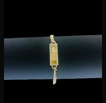 Load image into Gallery viewer, Virgen Mary Bracelet