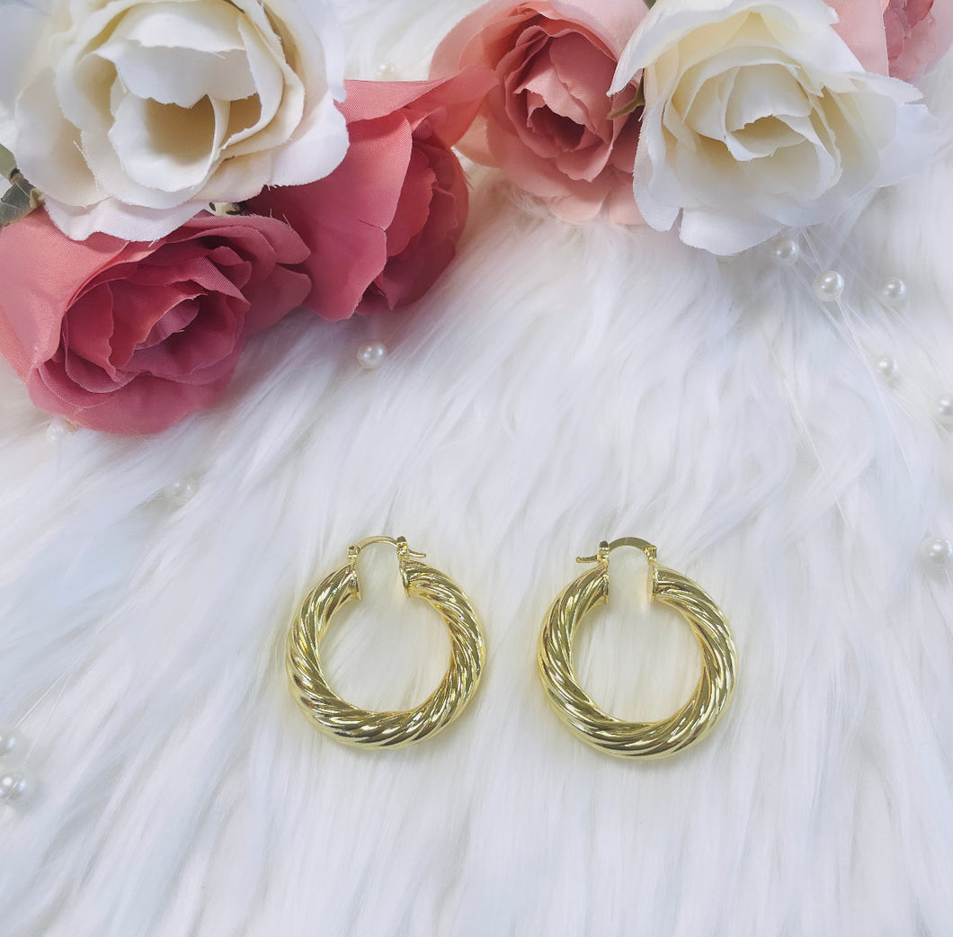 Bella Twisted Hoop Earrings